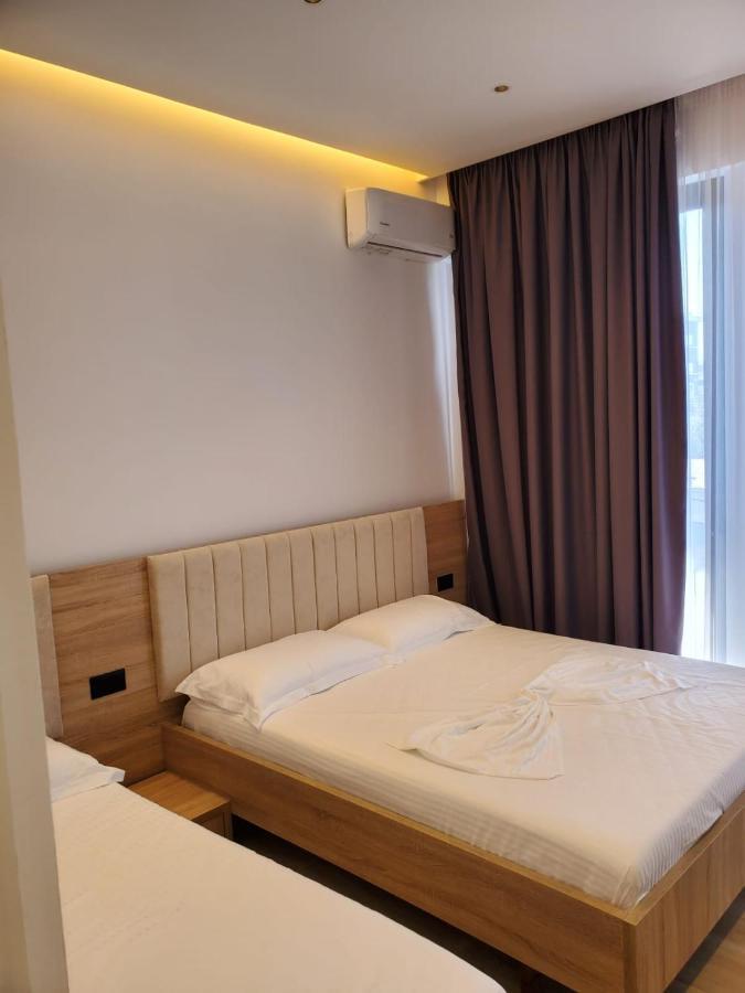Gl Hotel คซามิล ภายนอก รูปภาพ