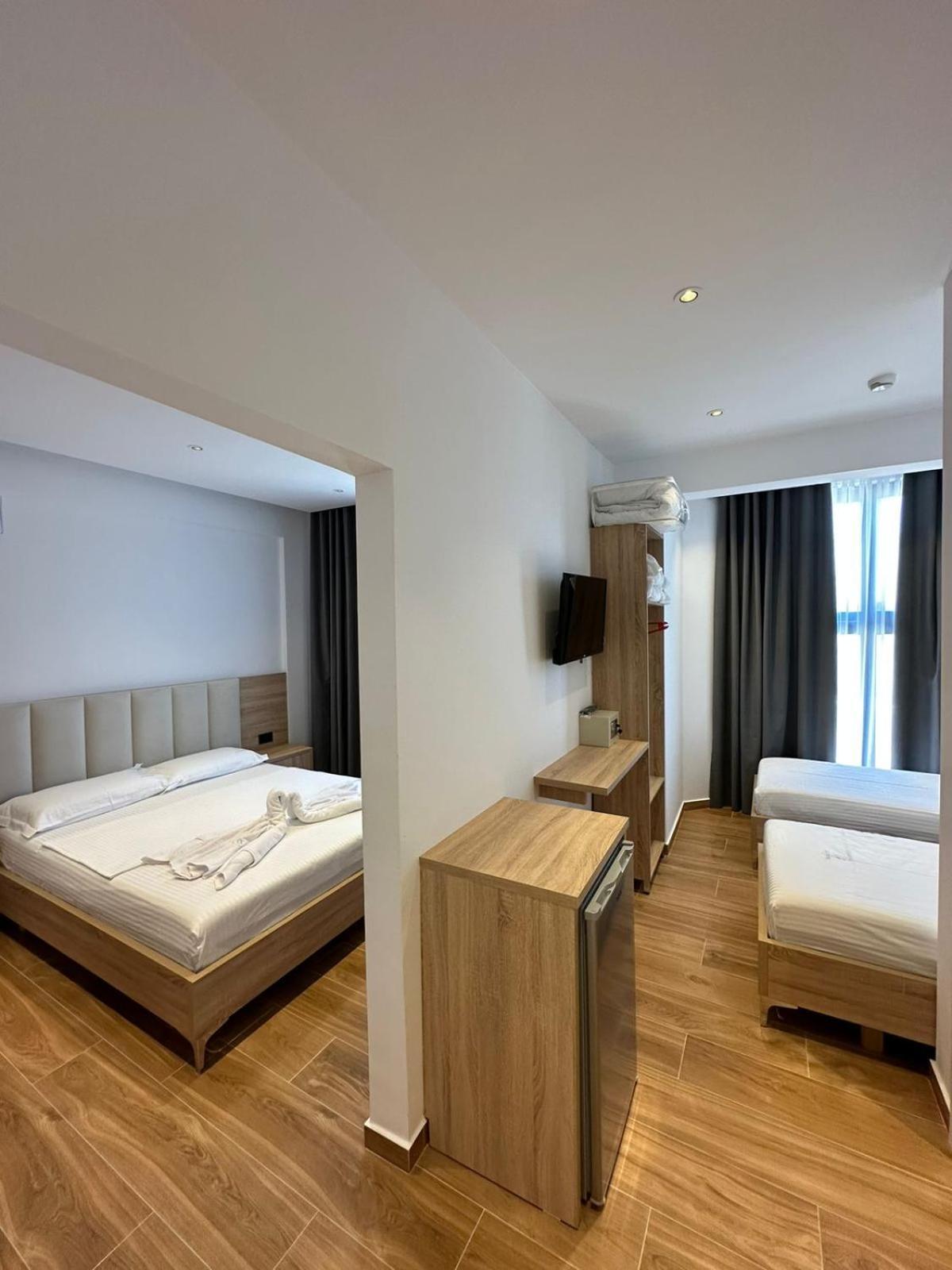 Gl Hotel คซามิล ภายนอก รูปภาพ